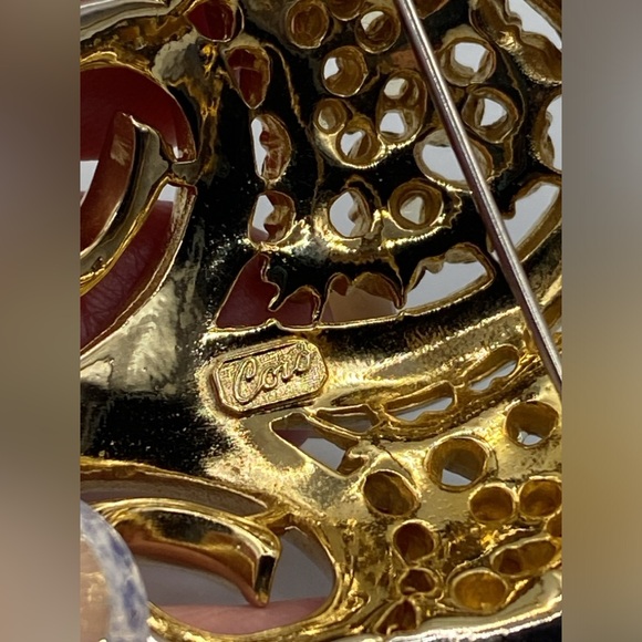 CORO Signed Blue Rhinestone Vintage Brooch Gorgeous 💙Host Pick💙 - Picture 6 of 8